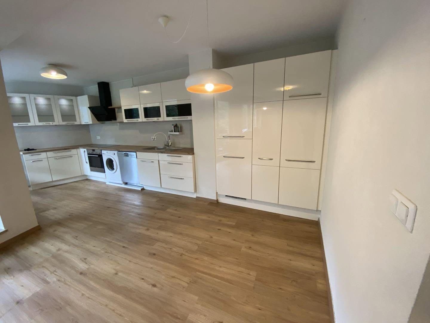 Pronájem bytu 2+1 72 m², Paulstr.11, Berlin, Berlín Pronájem bytu 2+1 72 m², Paulstr.11, Berlin, Berlín