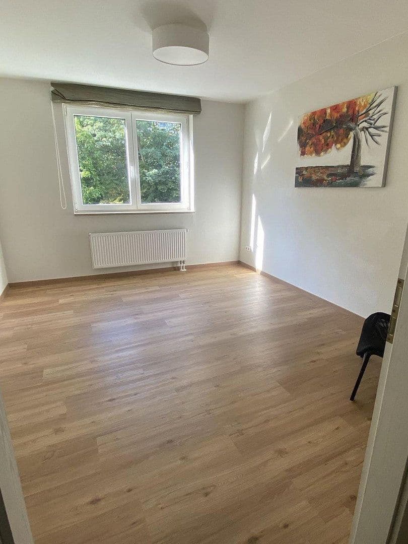Pronájem bytu 2+1 72 m², Paulstr.11, Berlin, Berlín Pronájem bytu 2+1 72 m², Paulstr.11, Berlin, Berlín