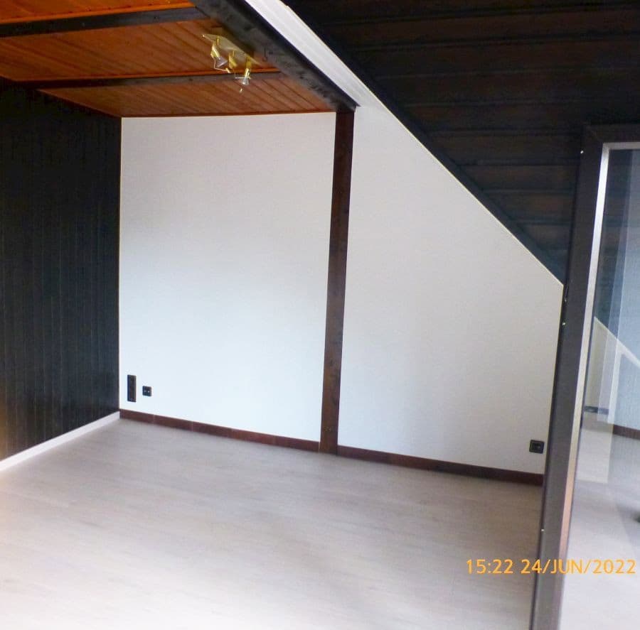Pronájem bytu 2+kk 90 m², Niedernhausen, Hessen Pronájem bytu 2+kk 90 m², Niedernhausen, Hessen