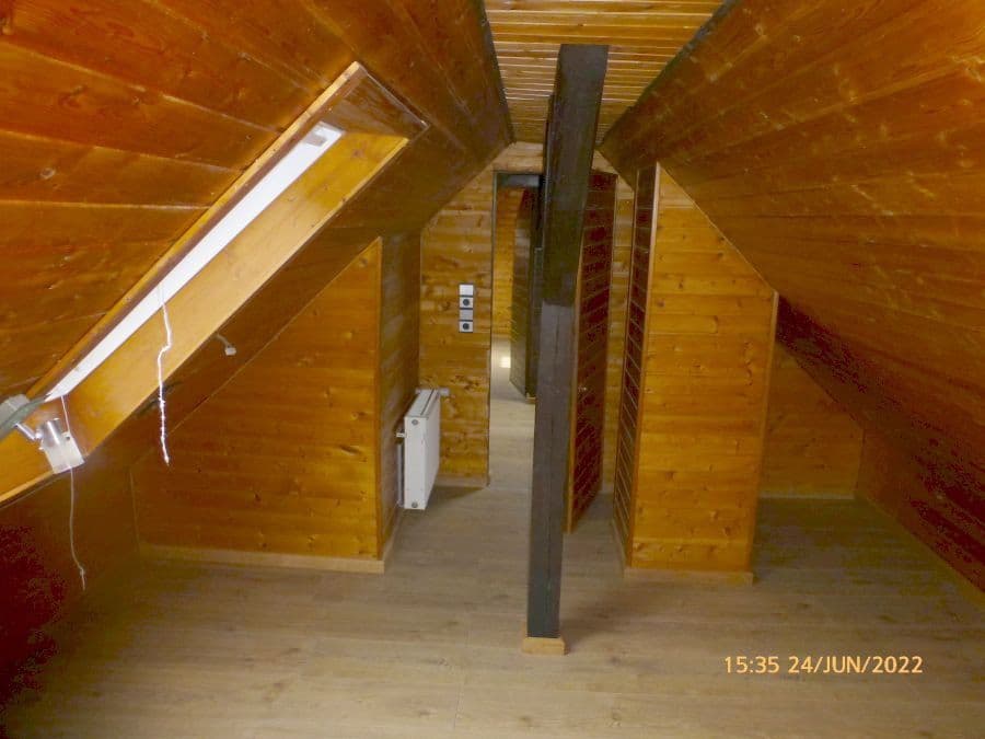 Pronájem bytu 2+kk 90 m², Niedernhausen, Hessen Pronájem bytu 2+kk 90 m², Niedernhausen, Hessen