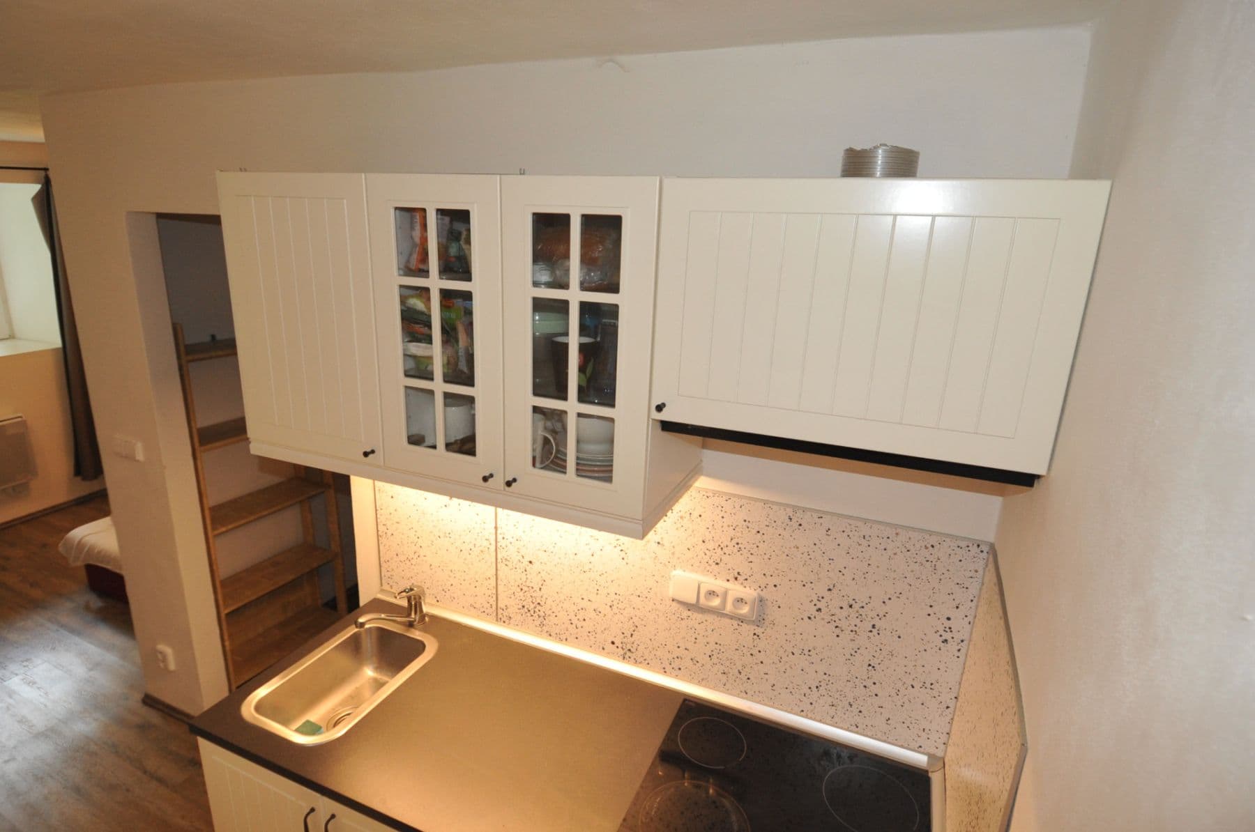 Pronájem bytu 1+kk 20 m², Na Cikánce, Praha, Praha Pronájem bytu 1+kk 20 m², Na Cikánce, Praha, Praha