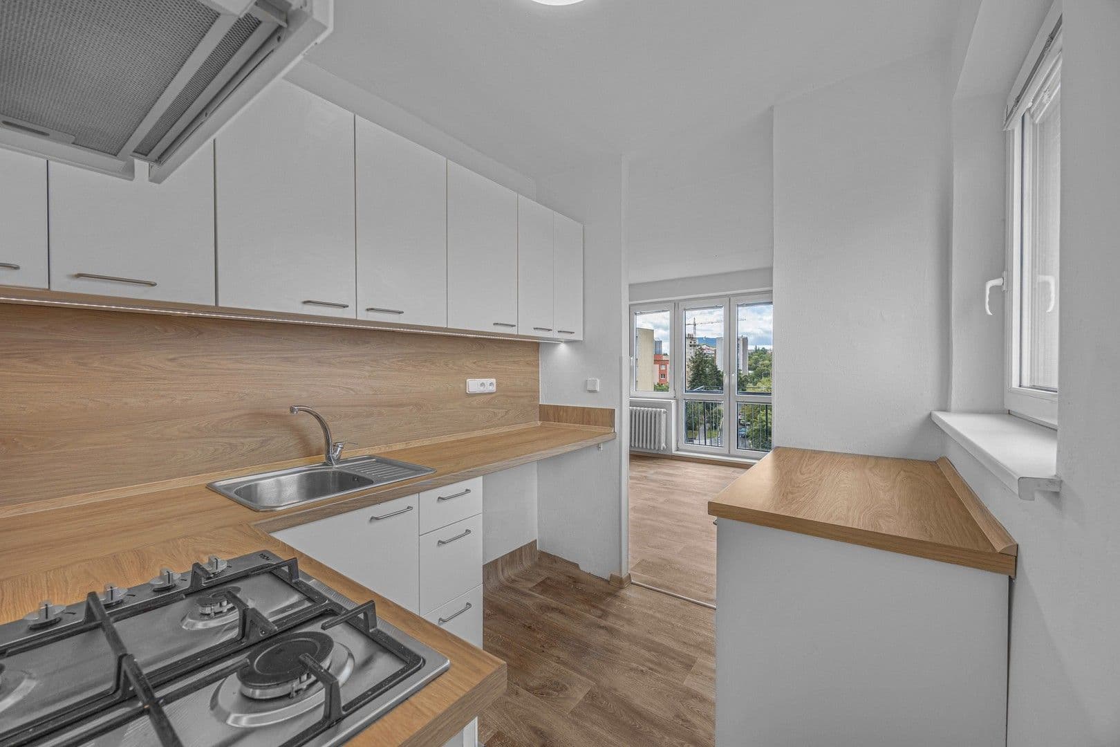 Pronájem bytu 3+kk 56 m², Svojšovická, Praha, Praha Pronájem bytu 3+kk 56 m², Svojšovická, Praha, Praha