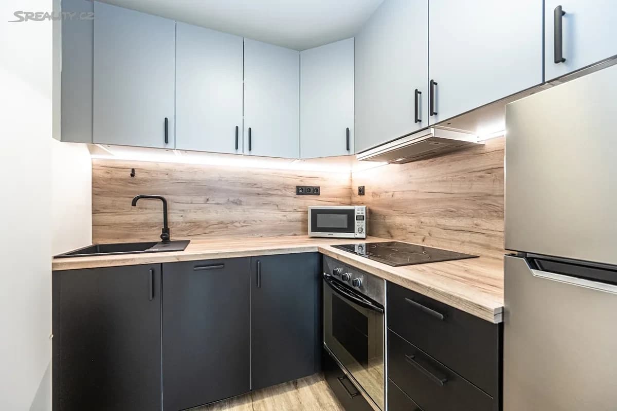 Pronájem bytu 2+kk 41 m², Ciolkovského, Praha, Praha Pronájem bytu 2+kk 41 m², Ciolkovského, Praha, Praha