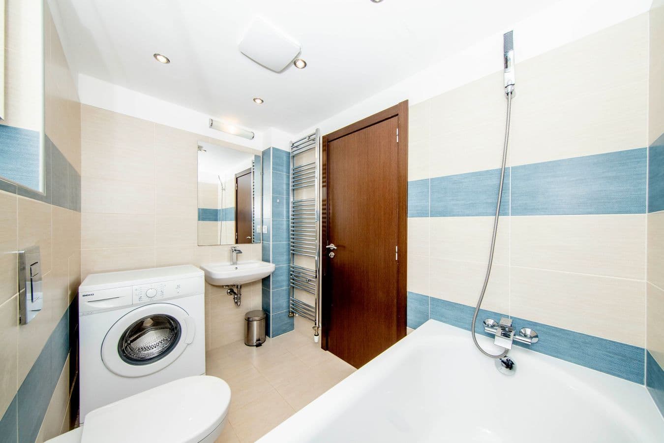 Pronájem bytu 1+kk 35 m², U Sladovny, Praha, Praha Pronájem bytu 1+kk 35 m², U Sladovny, Praha, Praha