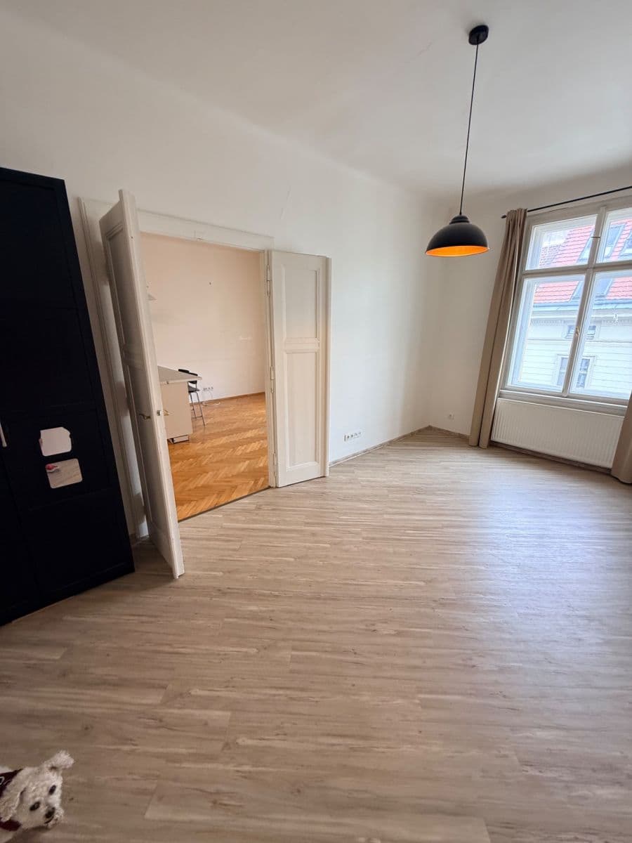 Pronájem bytu 3+kk 75 m², Malířská, Praha, Praha Pronájem bytu 3+kk 75 m², Malířská, Praha, Praha