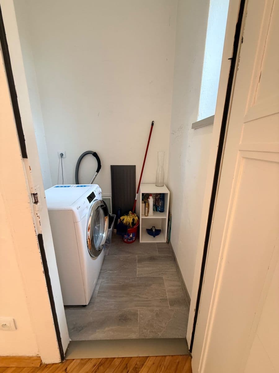 Pronájem bytu 3+kk 75 m², Malířská, Praha, Praha Pronájem bytu 3+kk 75 m², Malířská, Praha, Praha