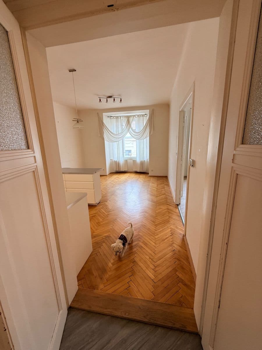 Pronájem bytu 3+kk 75 m², Malířská, Praha, Praha Pronájem bytu 3+kk 75 m², Malířská, Praha, Praha