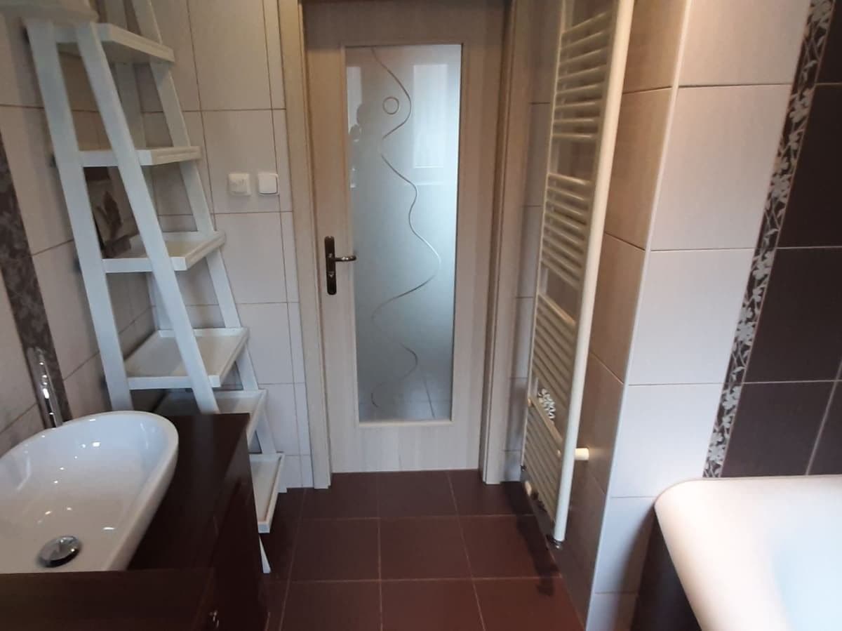 Prodej bytu 2+1 55 m², Pod Školou, Ústí nad Labem, Ústecký kraj Prodej bytu 2+1 55 m², Pod Školou, Ústí nad Labem, Ústecký kraj