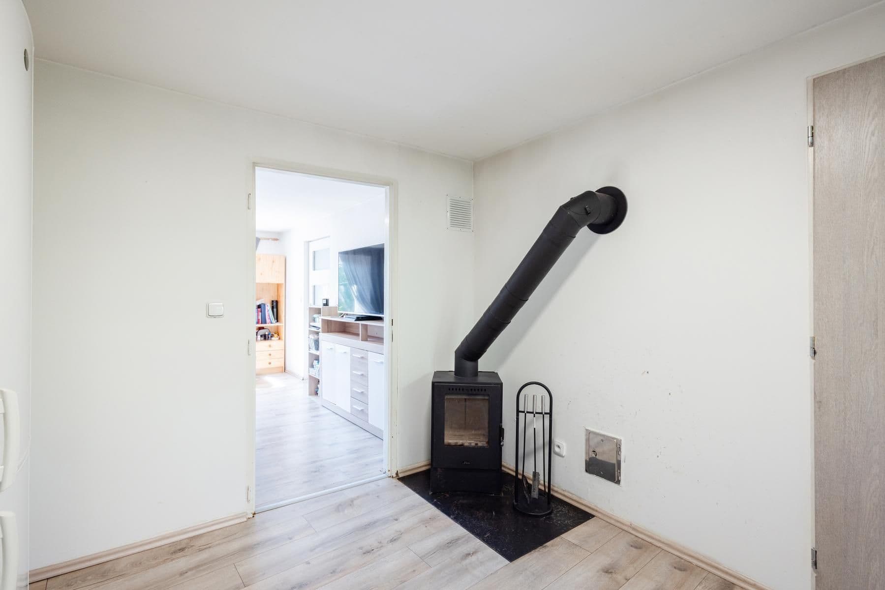 Prodej domu 74 m², pozemek 73 m², Na Malé Straně, Divišov, Středočeský kraj Prodej domu 74 m², pozemek 73 m², Na Malé Straně, Divišov, Středočeský kraj
