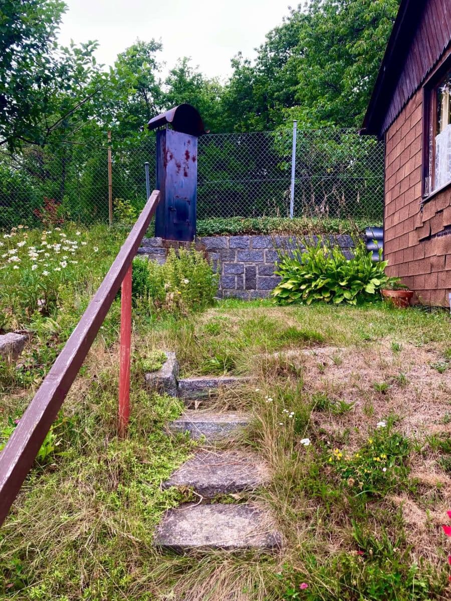 Prodej chaty, chalupy 16 m², pozemek 382 m², Votice, Středočeský kraj Prodej chaty, chalupy 16 m², pozemek 382 m², Votice, Středočeský kraj