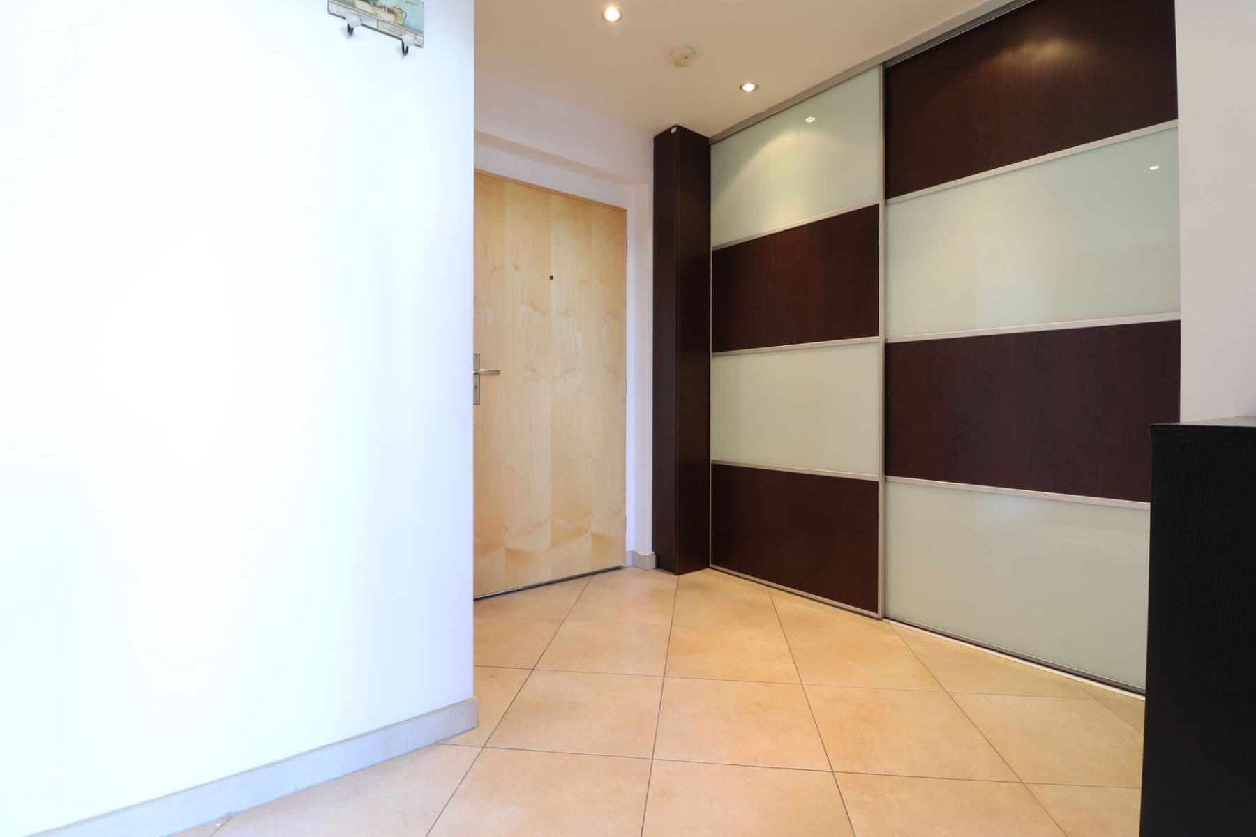 Pronájem bytu 1+kk 43 m², Tlumačovská, Praha, Praha Pronájem bytu 1+kk 43 m², Tlumačovská, Praha, Praha