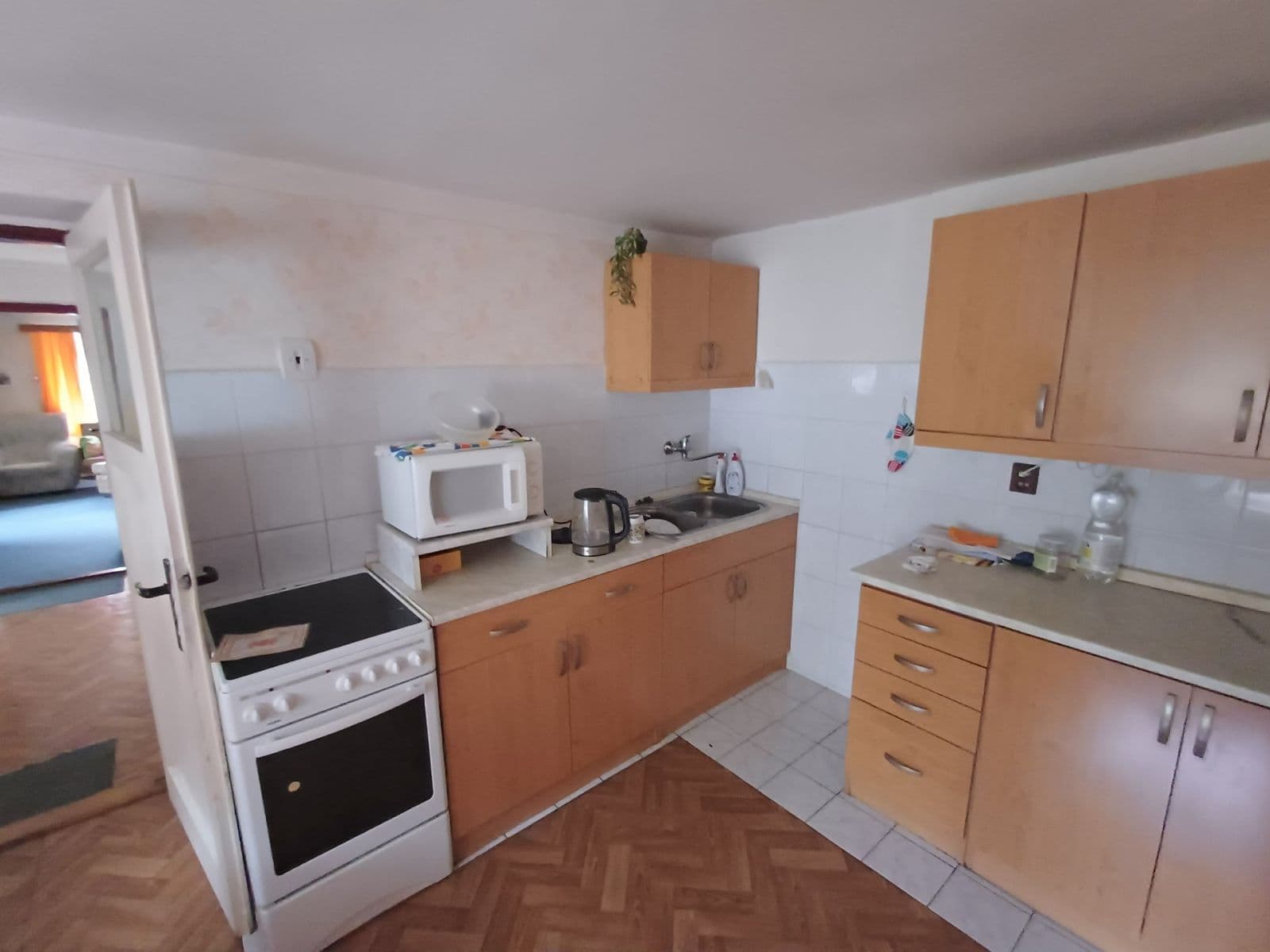 Prodej chaty, chalupy 70 m², pozemek 963 m², Solenice, Středočeský kraj Prodej chaty, chalupy 70 m², pozemek 963 m², Solenice, Středočeský kraj