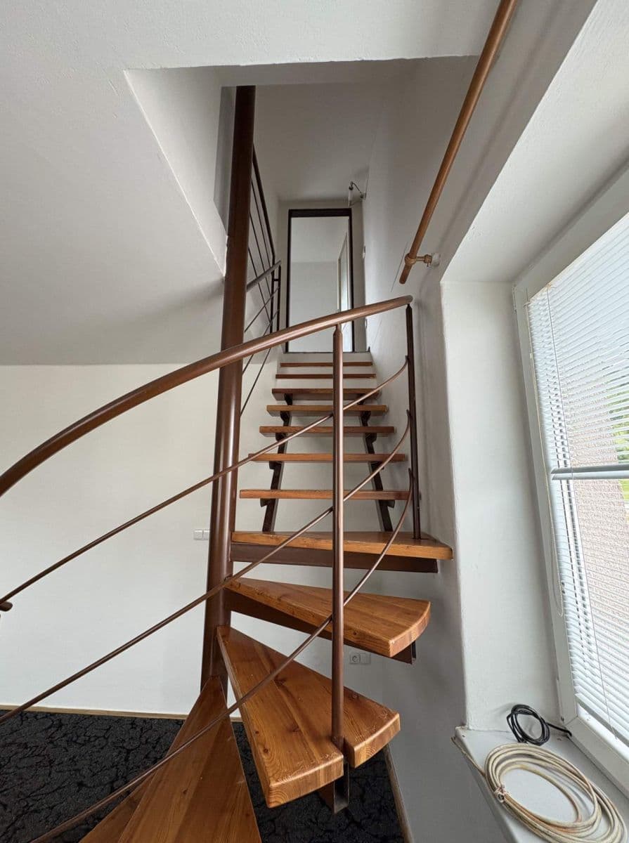 Pronájem bytu 3+1 103 m², Čs. armády, Žamberk, Pardubický kraj Pronájem bytu 3+1 103 m², Čs. armády, Žamberk, Pardubický kraj