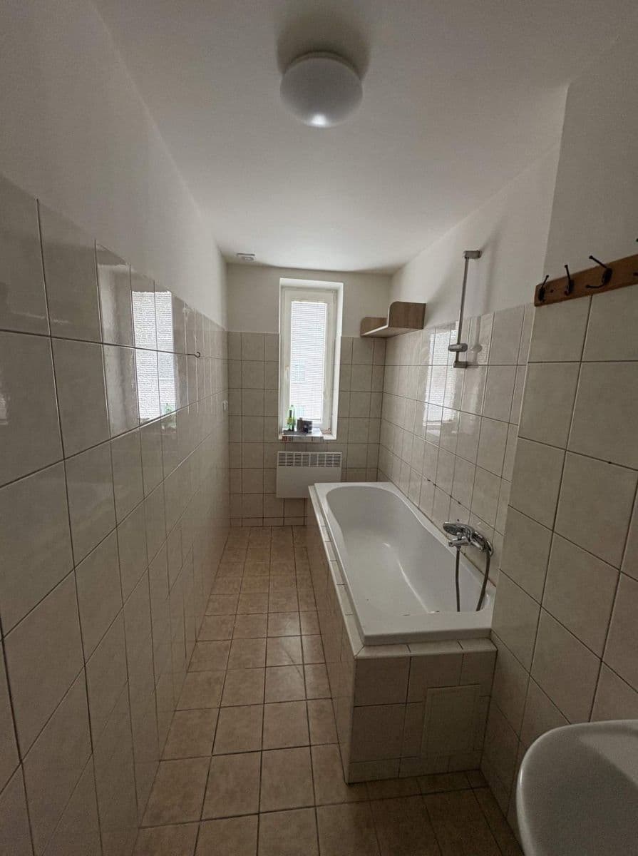 Pronájem bytu 3+1 103 m², Čs. armády, Žamberk, Pardubický kraj Pronájem bytu 3+1 103 m², Čs. armády, Žamberk, Pardubický kraj