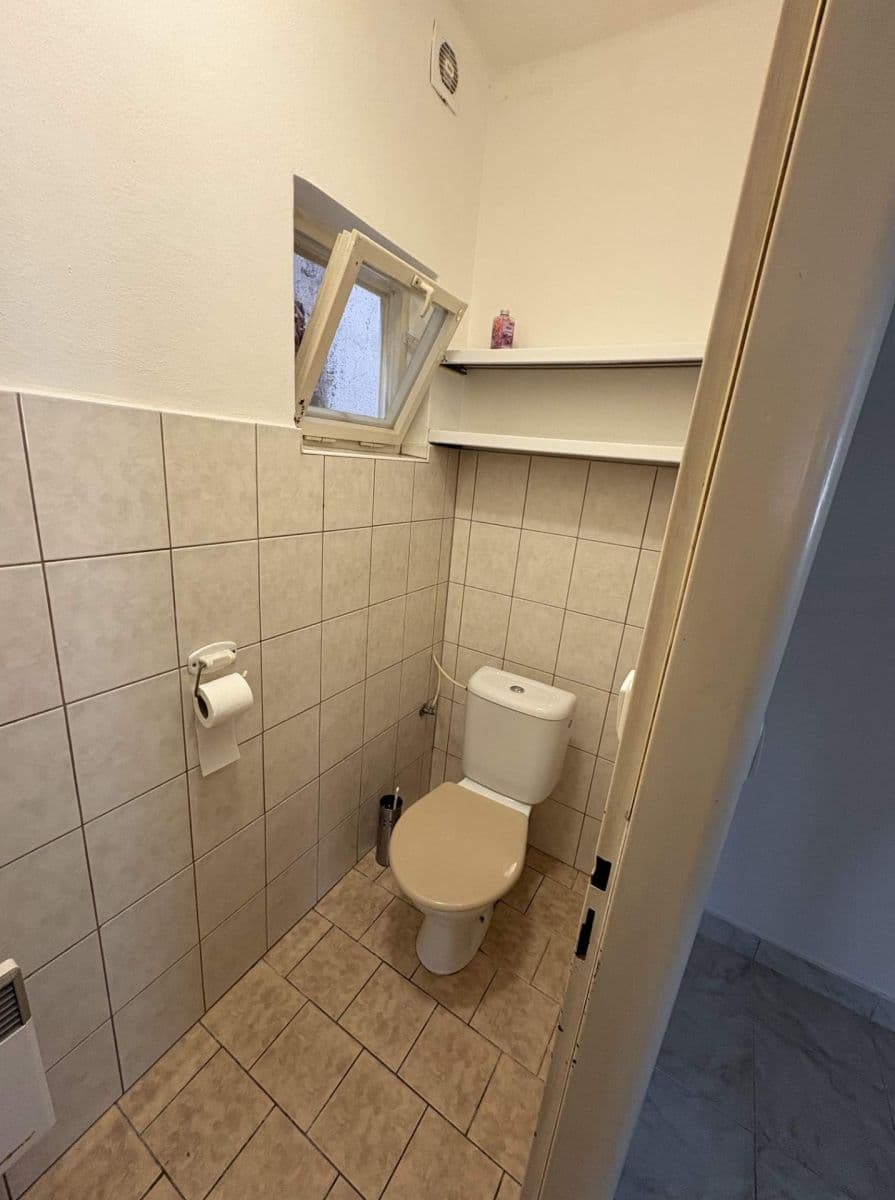 Pronájem bytu 3+1 103 m², Čs. armády, Žamberk, Pardubický kraj Pronájem bytu 3+1 103 m², Čs. armády, Žamberk, Pardubický kraj