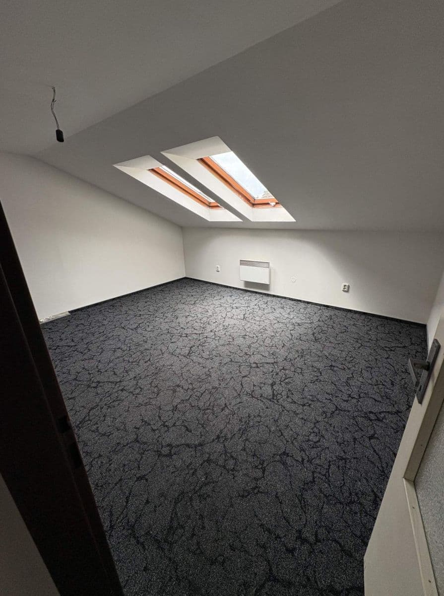 Pronájem bytu 3+1 103 m², Čs. armády, Žamberk, Pardubický kraj Pronájem bytu 3+1 103 m², Čs. armády, Žamberk, Pardubický kraj
