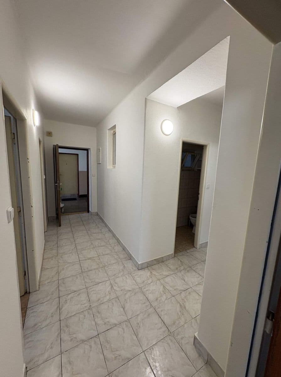 Pronájem bytu 3+1 103 m², Čs. armády, Žamberk, Pardubický kraj Pronájem bytu 3+1 103 m², Čs. armády, Žamberk, Pardubický kraj