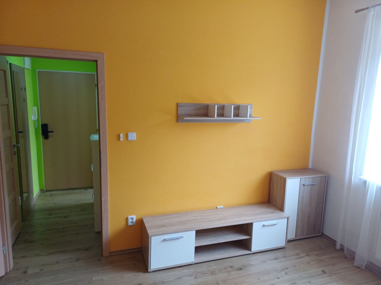 Pronájem bytu 2+kk 35 m², Venhudova, Brno, Jihomoravský kraj Pronájem bytu 2+kk 35 m², Venhudova, Brno, Jihomoravský kraj