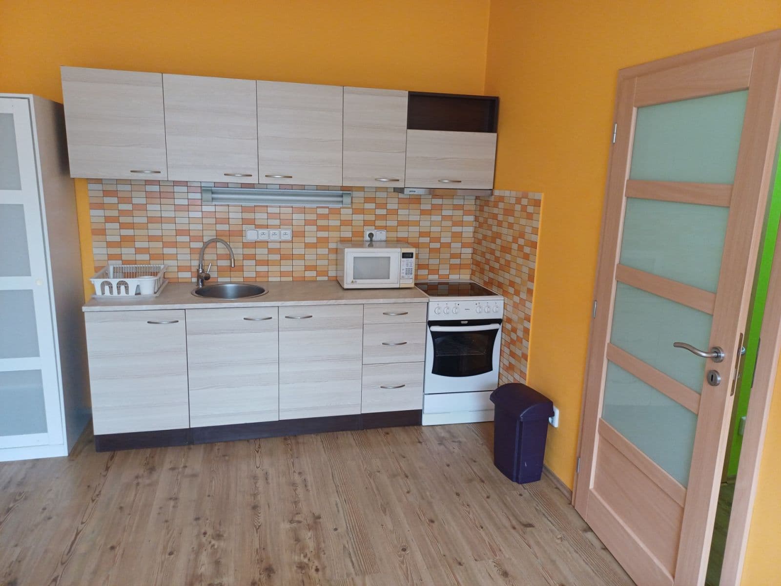 Pronájem bytu 2+kk 35 m², Venhudova, Brno, Jihomoravský kraj Pronájem bytu 2+kk 35 m², Venhudova, Brno, Jihomoravský kraj