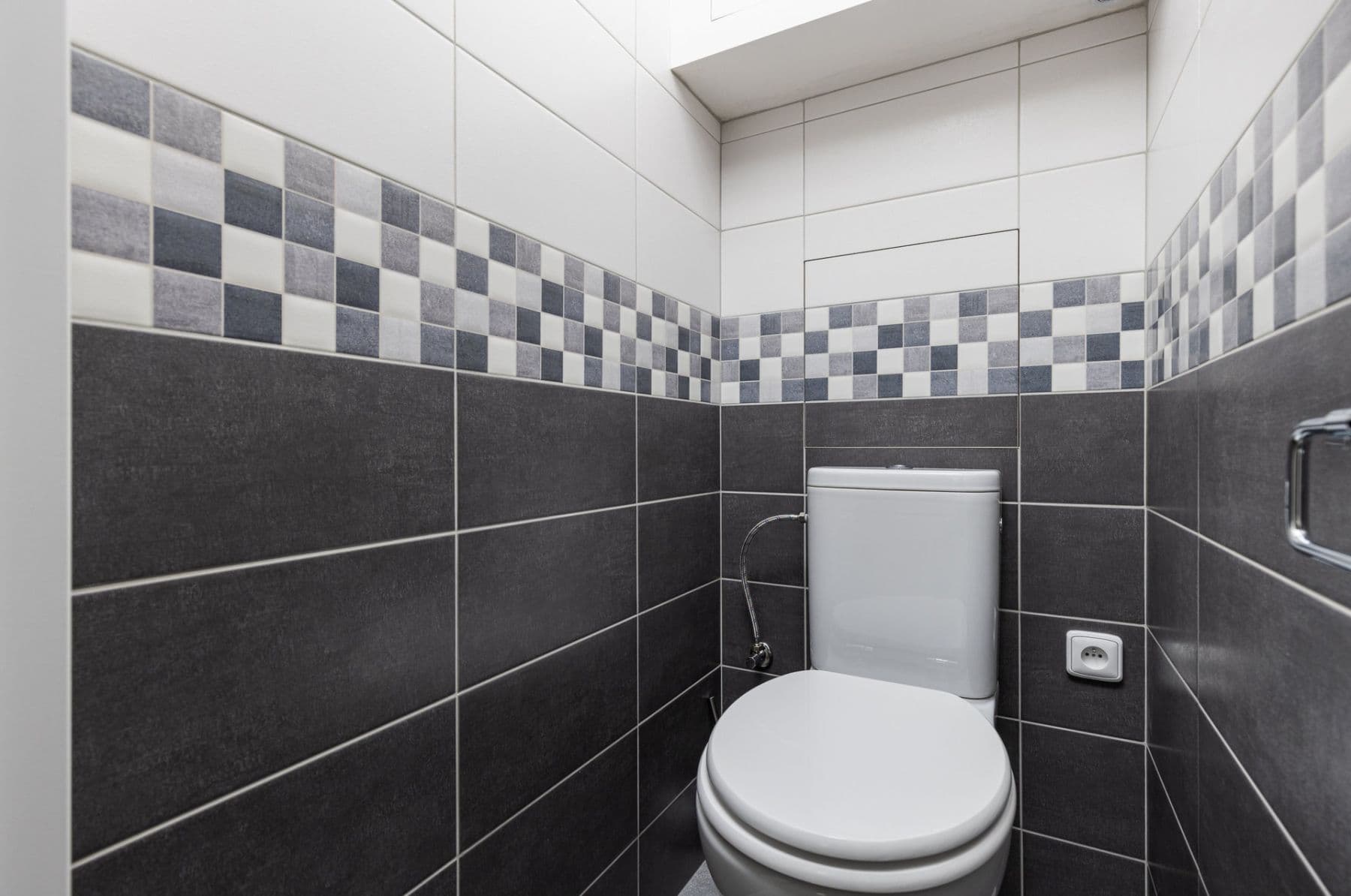 Pronájem bytu 2+1 74 m², Trojská, Praha, Praha Pronájem bytu 2+1 74 m², Trojská, Praha, Praha