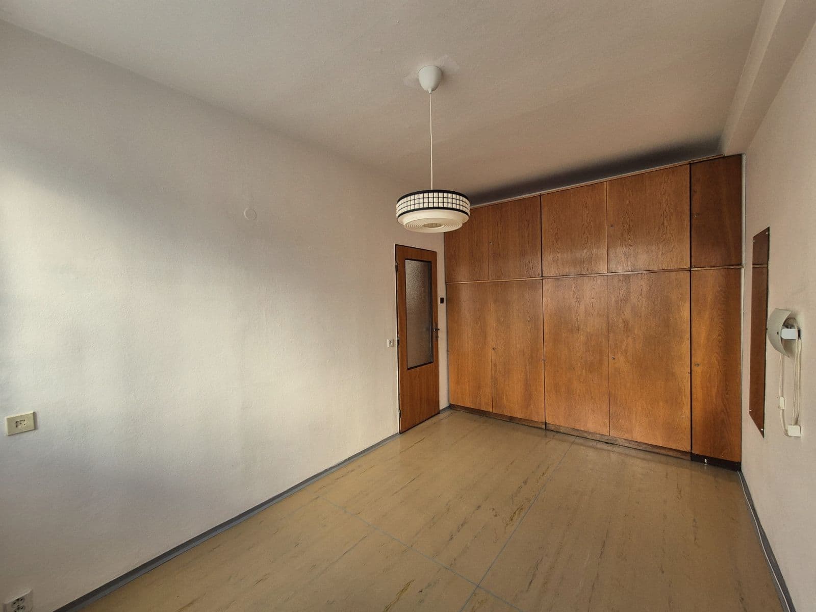 Pronájem bytu 2+1 74 m², Na Mlejnku, Praha, Praha Pronájem bytu 2+1 74 m², Na Mlejnku, Praha, Praha