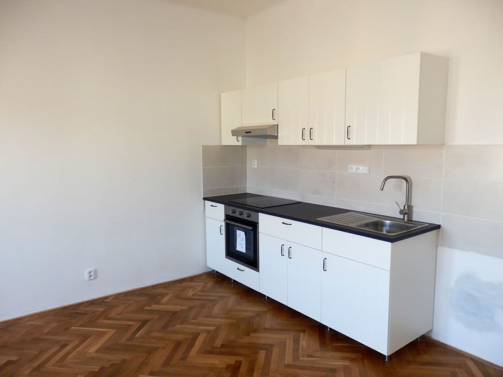 Pronájem bytu 1+kk 33 m², Jana Želivského, Praha, Praha Pronájem bytu 1+kk 33 m², Jana Želivského, Praha, Praha