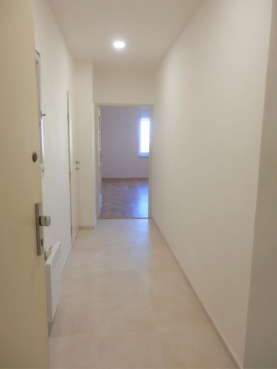 Pronájem bytu 1+kk 33 m², Jana Želivského, Praha, Praha Pronájem bytu 1+kk 33 m², Jana Želivského, Praha, Praha