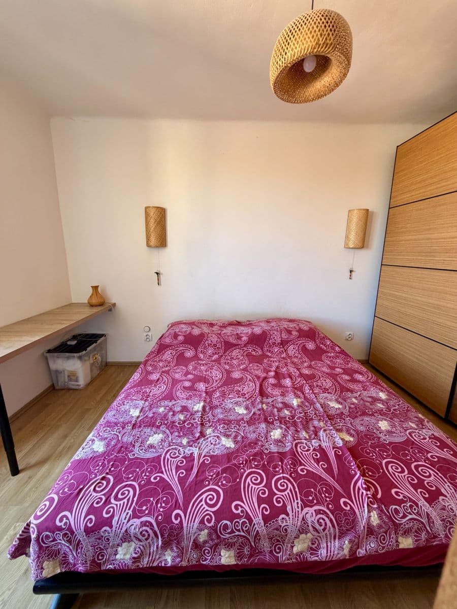 Pronájem bytu 2+1 48 m², Hartigova, Praha, Praha Pronájem bytu 2+1 48 m², Hartigova, Praha, Praha