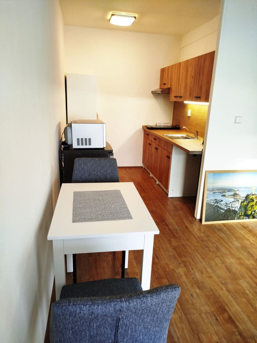 Pronájem bytu 2+kk 45 m², Hráského, Praha, Praha Pronájem bytu 2+kk 45 m², Hráského, Praha, Praha