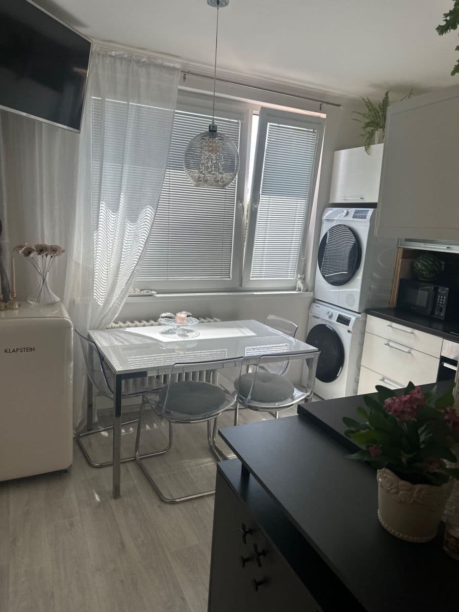 Prodej bytu 1+1 35 m², Fragnerova, Olomouc, Olomoucký kraj Prodej bytu 1+1 35 m², Fragnerova, Olomouc, Olomoucký kraj