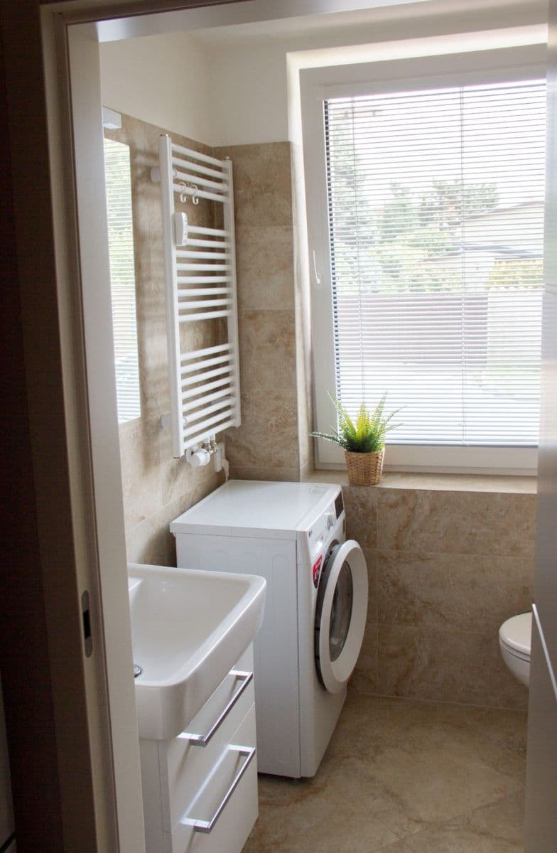 Pronájem bytu 1+kk 26 m², Ve Žlíbku, Praha, Praha Pronájem bytu 1+kk 26 m², Ve Žlíbku, Praha, Praha
