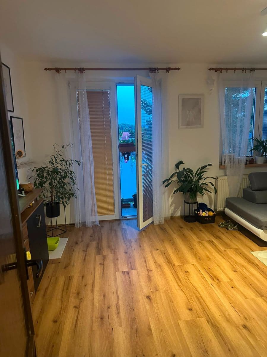 Prodej bytu 3+1 67 m², Pražská, Žebrák, Středočeský kraj Prodej bytu 3+1 67 m², Pražská, Žebrák, Středočeský kraj