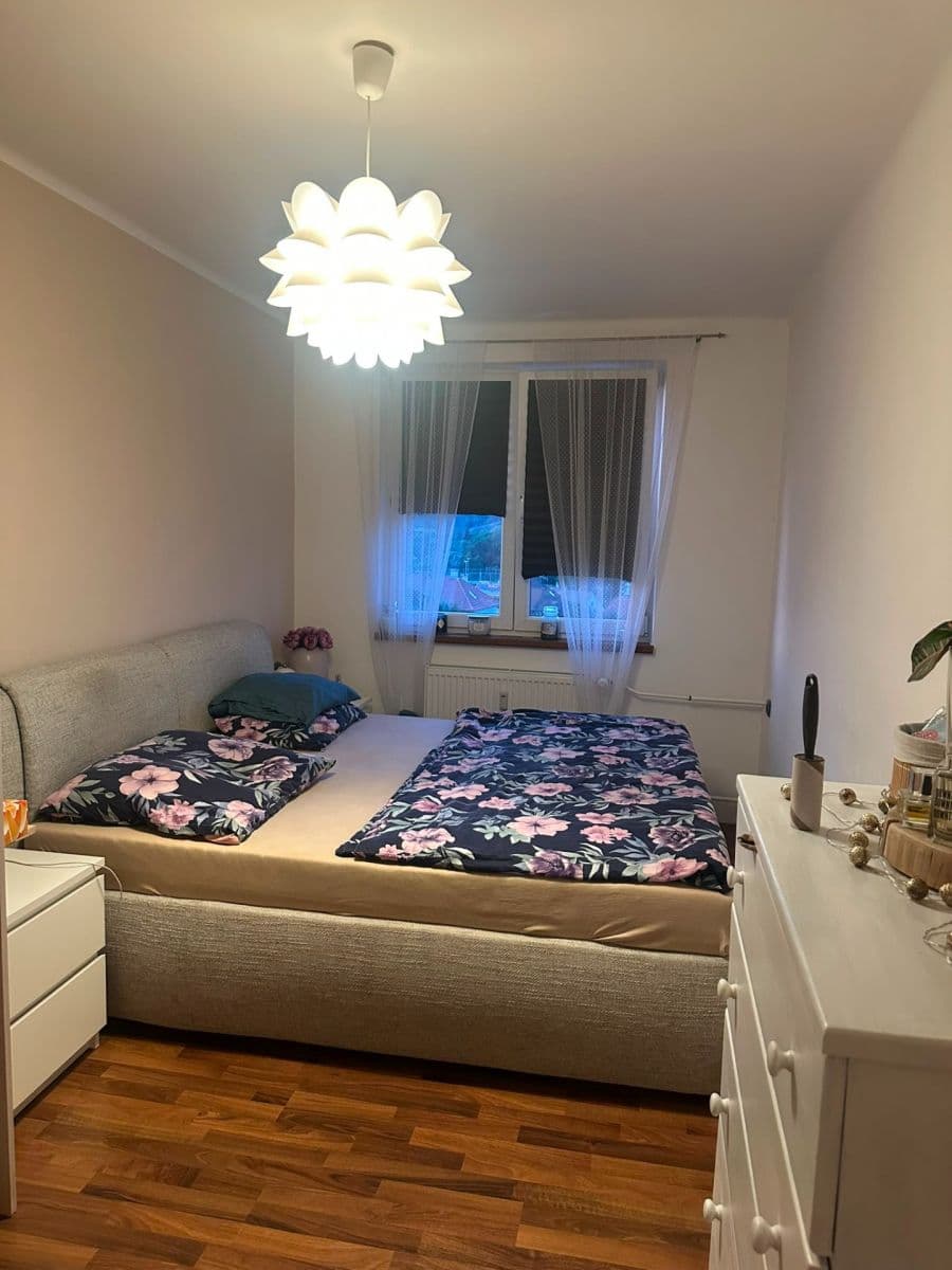 Prodej bytu 3+1 67 m², Pražská, Žebrák, Středočeský kraj Prodej bytu 3+1 67 m², Pražská, Žebrák, Středočeský kraj