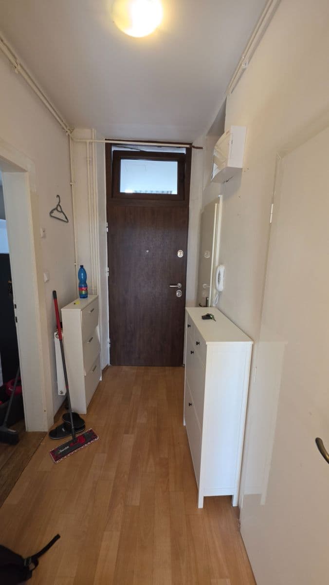 Pronájem bytu 2+1 65 m², Bratislavská, Brno, Jihomoravský kraj Pronájem bytu 2+1 65 m², Bratislavská, Brno, Jihomoravský kraj