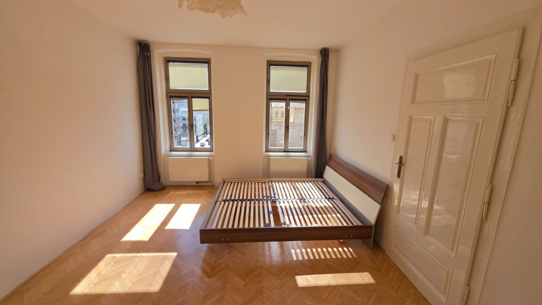 Pronájem bytu 2+1 65 m², Bratislavská, Brno, Jihomoravský kraj Pronájem bytu 2+1 65 m², Bratislavská, Brno, Jihomoravský kraj