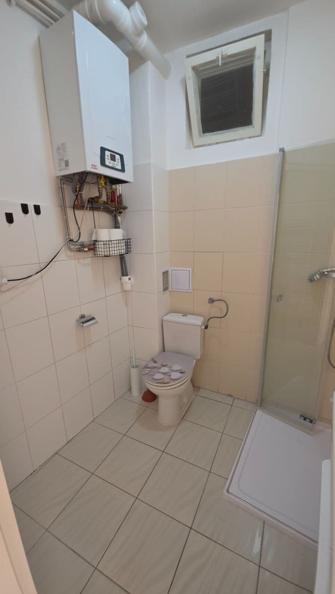 Pronájem bytu 2+1 65 m², Bratislavská, Brno, Jihomoravský kraj Pronájem bytu 2+1 65 m², Bratislavská, Brno, Jihomoravský kraj