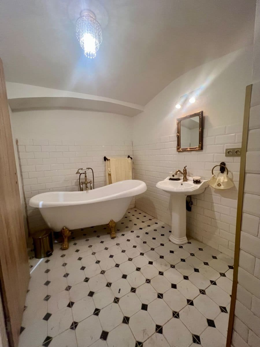 Prodej domu 470 m², pozemek 2.721 m², Volfartice, Liberecký kraj Prodej domu 470 m², pozemek 2.721 m², Volfartice, Liberecký kraj