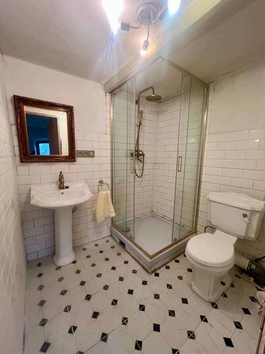 Prodej domu 470 m², pozemek 2.721 m², Volfartice, Liberecký kraj Prodej domu 470 m², pozemek 2.721 m², Volfartice, Liberecký kraj