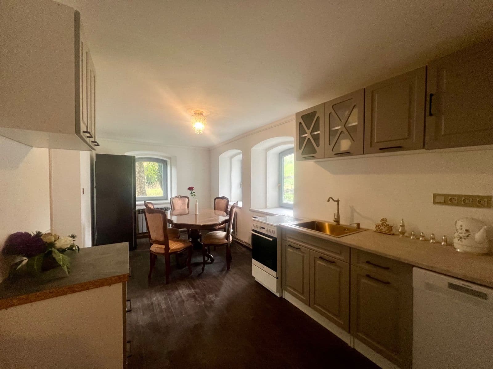 Prodej domu 470 m², pozemek 2.721 m², Volfartice, Liberecký kraj Prodej domu 470 m², pozemek 2.721 m², Volfartice, Liberecký kraj