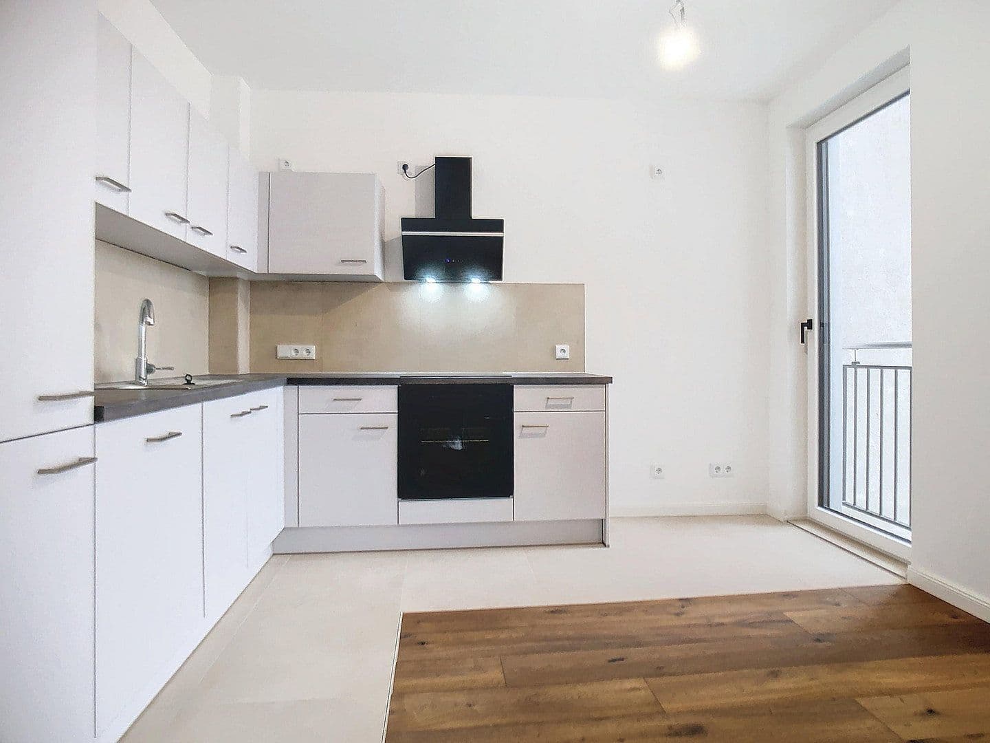 Pronájem bytu 2+1 69 m², Kanada Allee 1, Teltow, Braniborsko Pronájem bytu 2+1 69 m², Kanada Allee 1, Teltow, Braniborsko