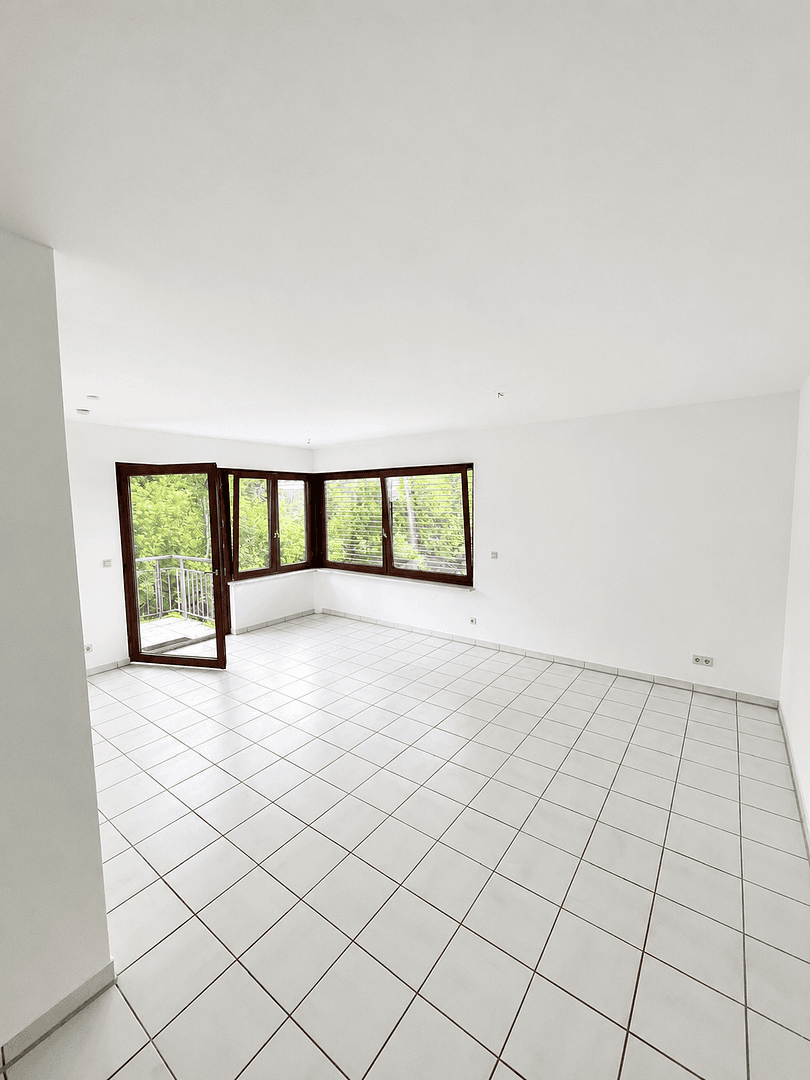 Pronájem bytu 3+1 75 m², Pforzheim, Bádensko-Württembersko Pronájem bytu 3+1 75 m², Pforzheim, Bádensko-Württembersko