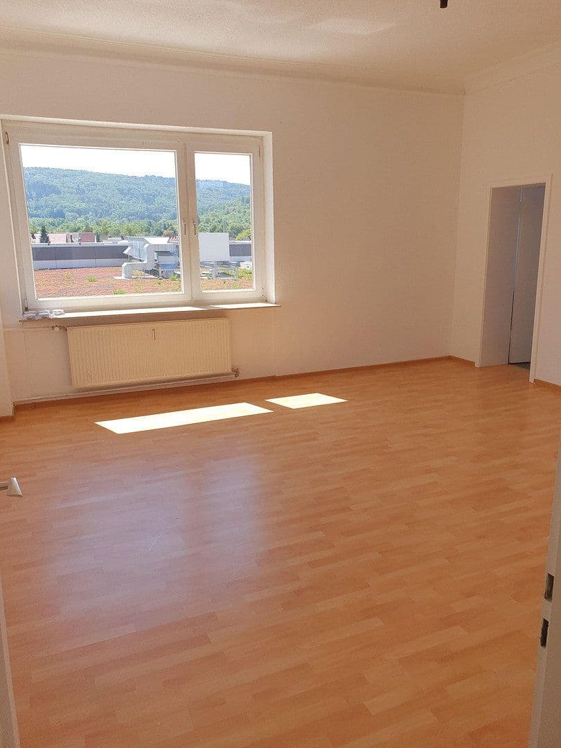 Prodej bytu 4+kk 120 m², Bahnhofstraße 2, Plüderhausen, Bádensko-Württembersko Prodej bytu 4+kk 120 m², Bahnhofstraße 2, Plüderhausen, Bádensko-Württembersko