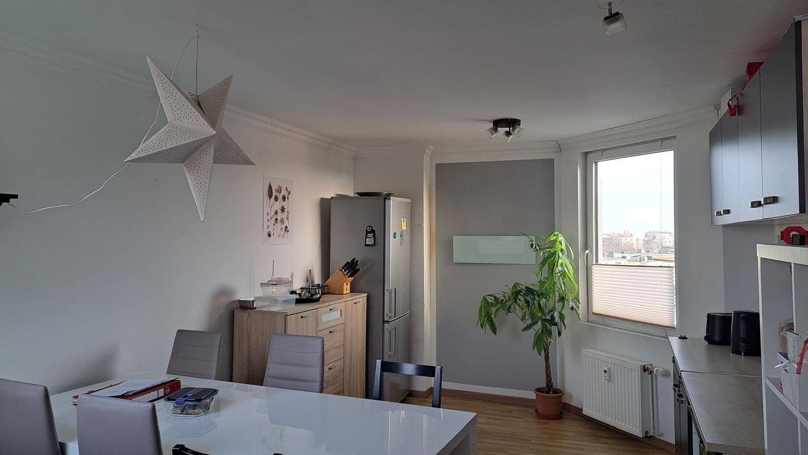 Pronájem bytu 5+1 150 m², Bürgermeister-Smidt-Straße 121, Bremerhaven, Bremen Pronájem bytu 5+1 150 m², Bürgermeister-Smidt-Straße 121, Bremerhaven, Bremen