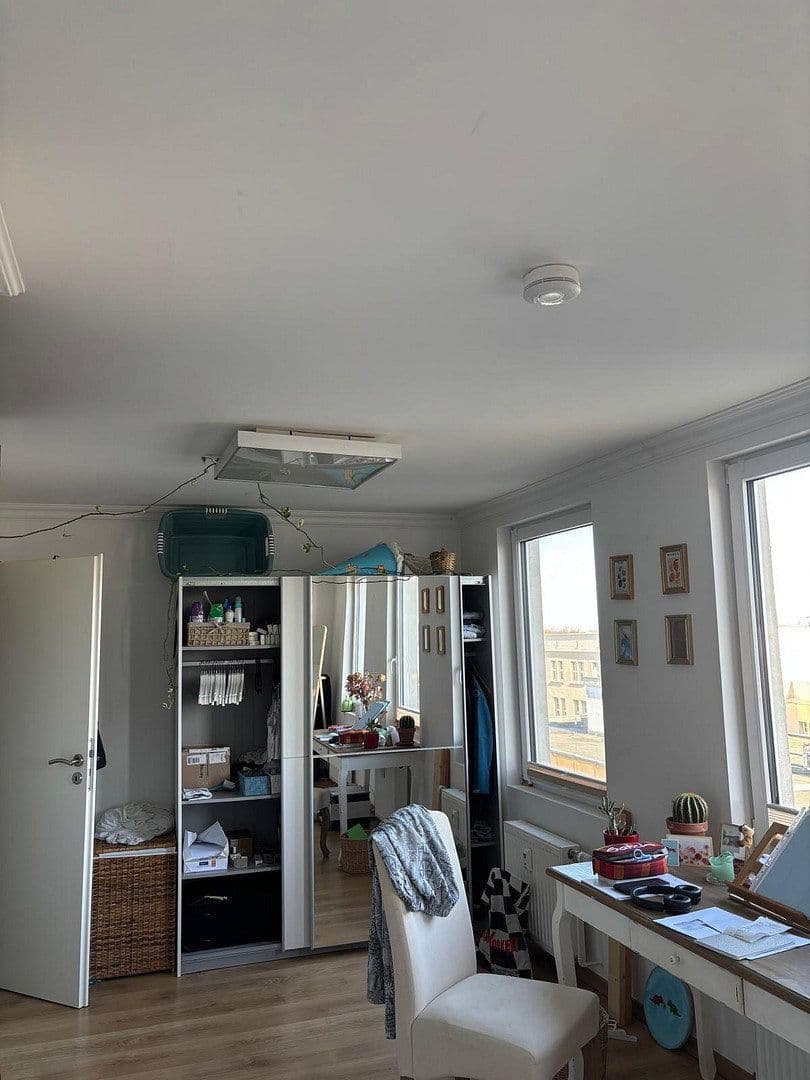 Pronájem bytu 5+1 150 m², Bürgermeister-Smidt-Straße 121, Bremerhaven, Bremen Pronájem bytu 5+1 150 m², Bürgermeister-Smidt-Straße 121, Bremerhaven, Bremen