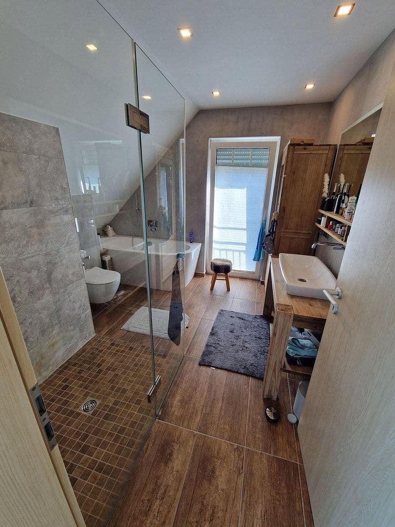 Prodej domu 163 m², pozemek 572 m², Johannesberg, Bavorsko Prodej domu 163 m², pozemek 572 m², Johannesberg, Bavorsko