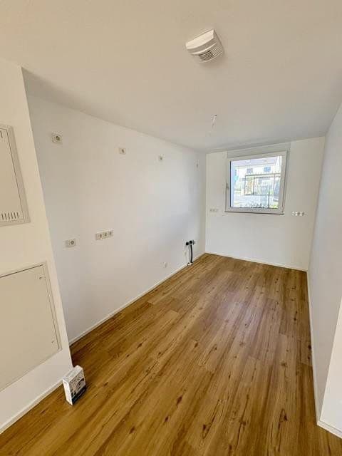 Pronájem domu 145 m², pozemek 115 m², Lilienstrasse 29., Stein, Bavorsko Pronájem domu 145 m², pozemek 115 m², Lilienstrasse 29., Stein, Bavorsko