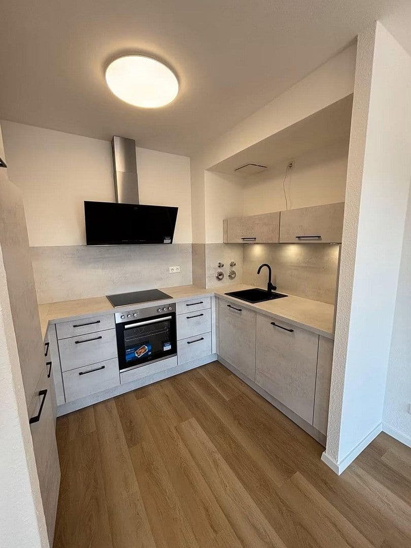 Prodej bytu 2+1 54 m², Berlin, Berlín Prodej bytu 2+1 54 m², Berlin, Berlín