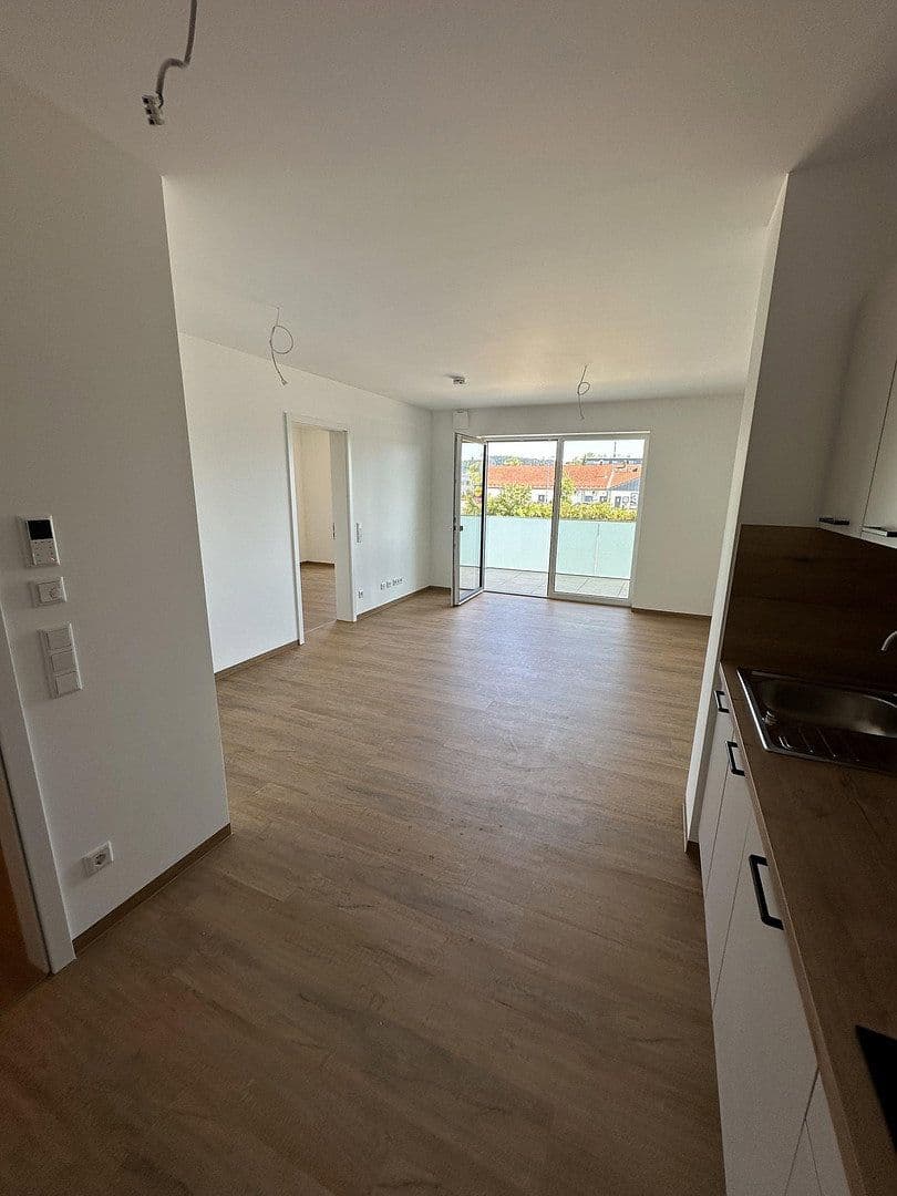 Pronájem bytu 2+1 58 m², Regensburger Str. 99, Neumarkt in der Oberpfalz, Bavorsko Pronájem bytu 2+1 58 m², Regensburger Str. 99, Neumarkt in der Oberpfalz, Bavorsko