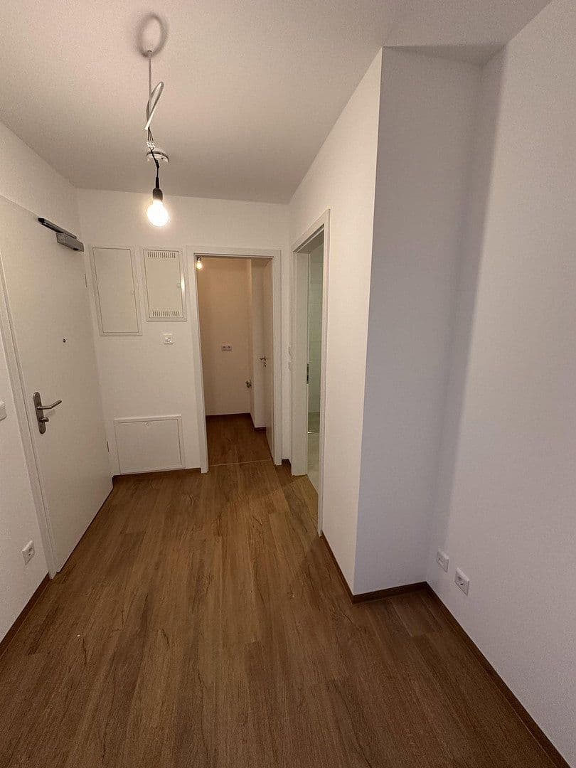 Pronájem bytu 2+1 58 m², Regensburger Str. 99, Neumarkt in der Oberpfalz, Bavorsko Pronájem bytu 2+1 58 m², Regensburger Str. 99, Neumarkt in der Oberpfalz, Bavorsko
