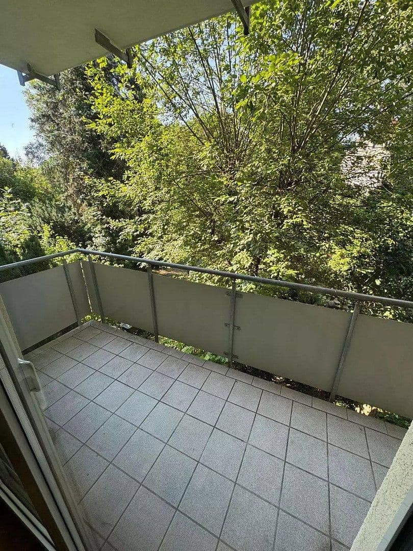 Pronájem bytu 2+1 53 m², Tübingen, Bádensko-Württembersko Pronájem bytu 2+1 53 m², Tübingen, Bádensko-Württembersko